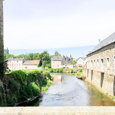 Nouveau ** Le Raffine Au Coeur De Guingamp ** Parking Buitenkant foto
